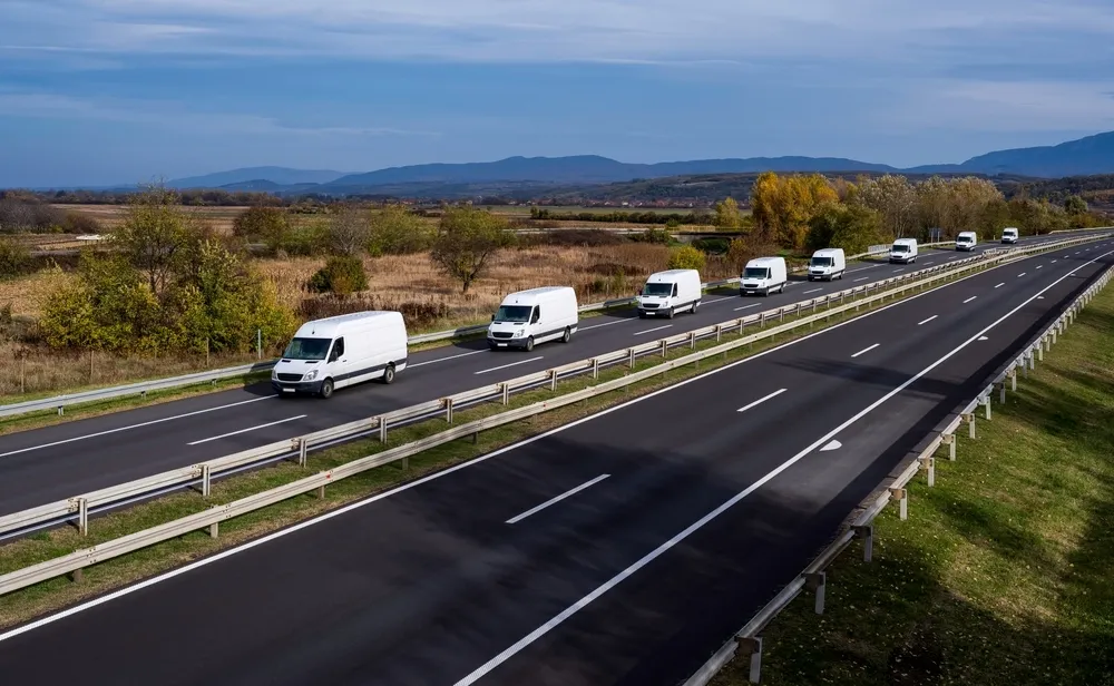 Czy pojazdy komunalne muszą mieć zainstalowany GPS?