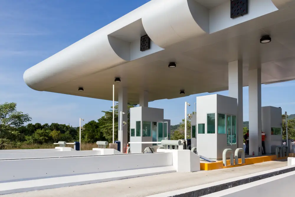 Gdzie obowiązuje e-TOLL? Zasady systemu opłat drogowych w Polsce